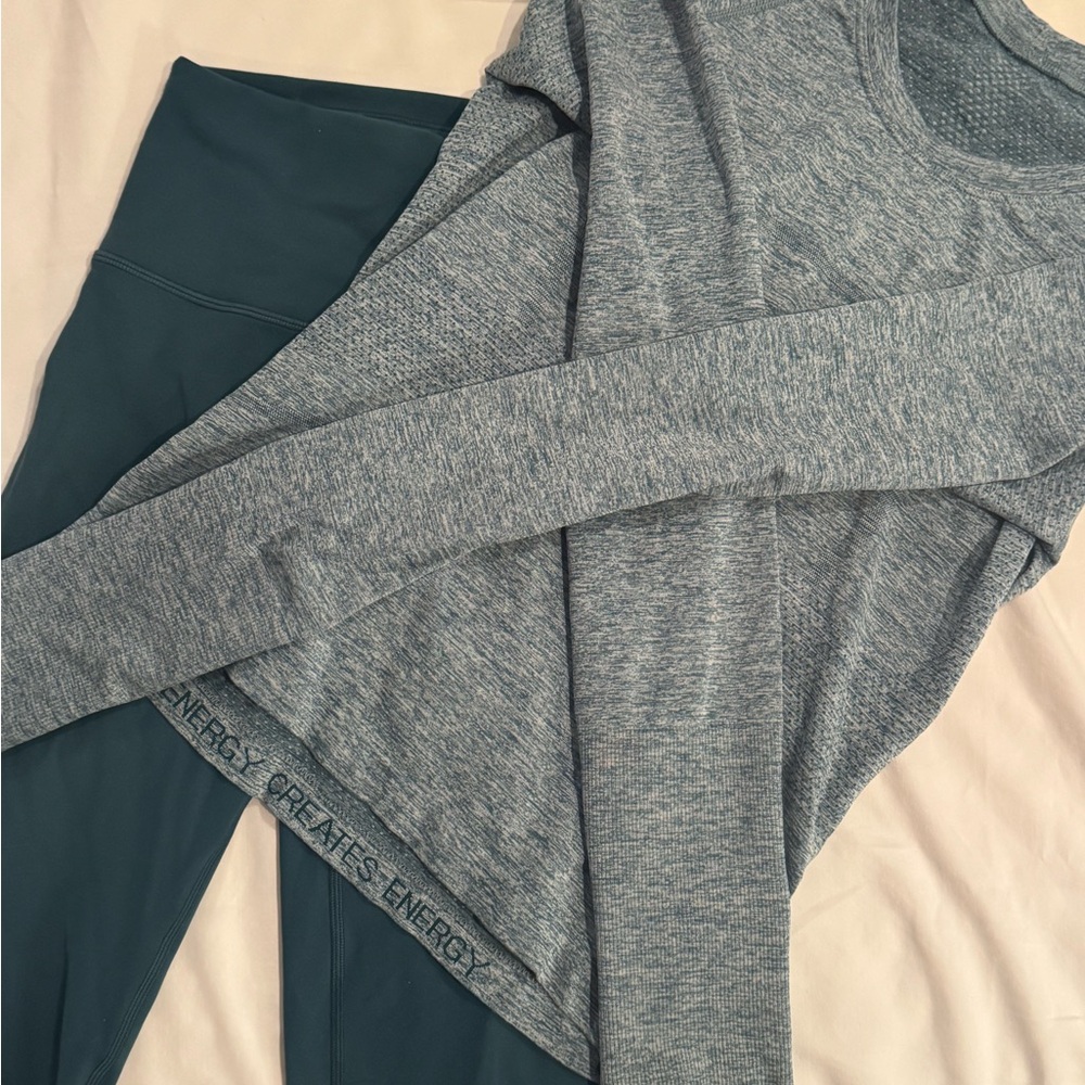 lululemon set.